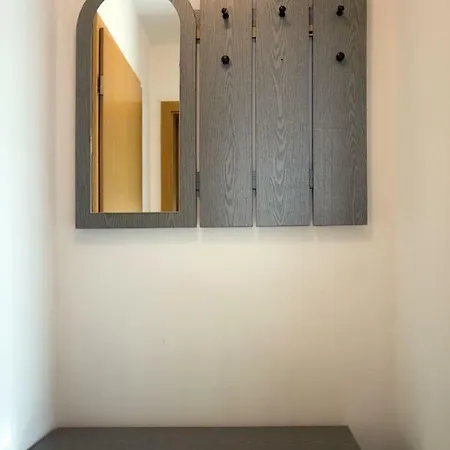 Apartment Mavrica *